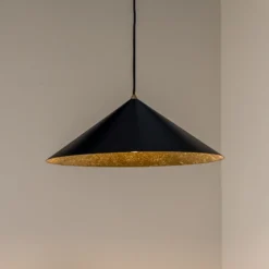 Hängeleuchte Fuji, Verbundfaser, schwarz/goldfarben, Ø 50 cm