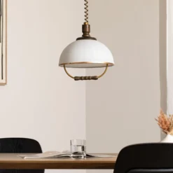 Hängeleuchte Ilsa, weiß/gold, Ø 30 cm, höhenverstellbar