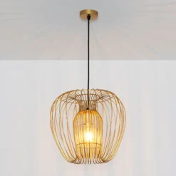 Hängeleuchte Protetto, gold, Ø 34 cm
