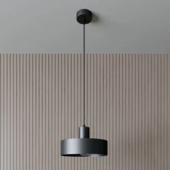 Hängeleuchte Rif aus Metall, schwarz, Ø 25 cm