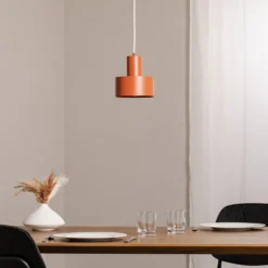 Hängeleuchte Rif S, ziegelrot, 1-flammig, Ø 15 cm, Stahl