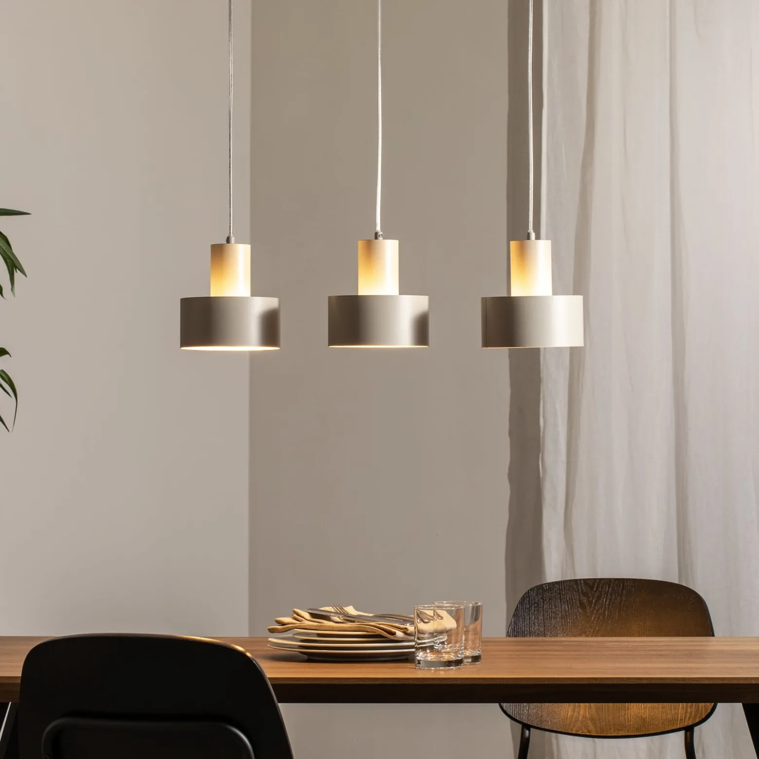 Hängeleuchte Rif 3, taupe, 3-flammig, linear, Stahl