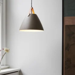 Hängeleuchte Strap mit Metallschirm beige, 36 cm