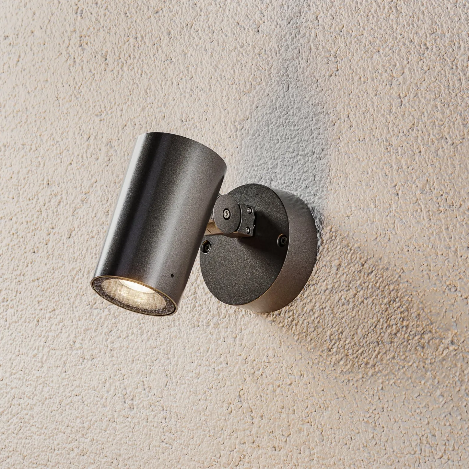 iGuzzini Paco LED-Strahler Ø8,3cm 10,9W 3.000K 50°