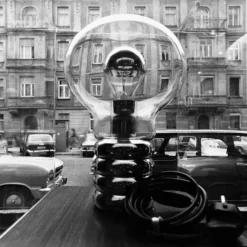Ingo Maurer Bulb - Designer-Tischleuchte