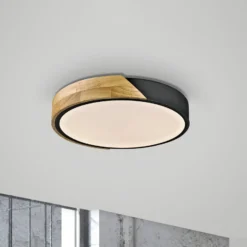 JUST LIGHT. LED-Deckenleuchte Bila, schwarz, Ø 32 cm, Holz