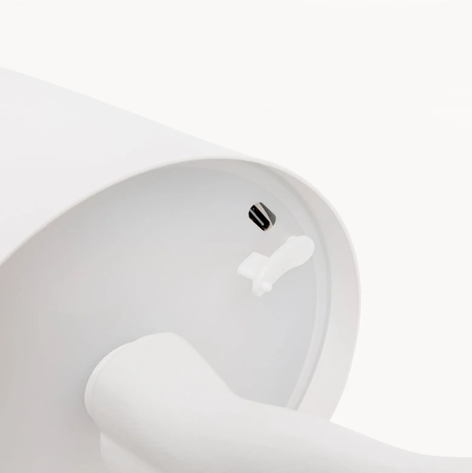 KARE LED-Akkutischleuchte Animal Rabbit, weiß, IP54, 29cm