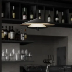 Karman LED-Hängeleuchte ASSO, schwarz, Metall, Ø 42 cm