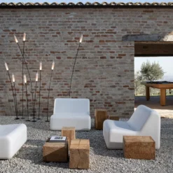 Karman Nilo LED-Erdspießleuchte, Höhe 118 cm