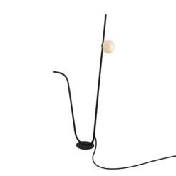 Karman Pois Spieß-Stehleuchte, IP65 3.000K 93cm