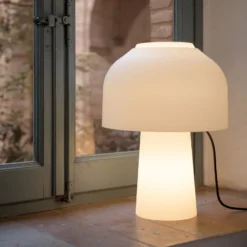 Karman Tischleuchte Lilly, weiß gefrostet, Höhe 48 cm, Glas