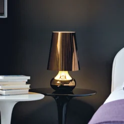 Kartell Cindy LED-Tischleuchte, grau metallic
