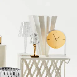 Kartell LED-Akku-Tischlampe Battery, 26 cm, gold, IP54