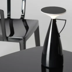 Kartell LED-Akku-Tischleuchte Camomille, schwarz, Höhe 24 cm