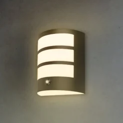 LED-Akku-Außenwandlampe 3793015, schwarz, dimmbar, IP44