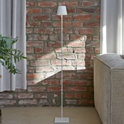 LED-Akku-Stehlampe Nuindie IP54 120 cm rund USB-C schneeweiß