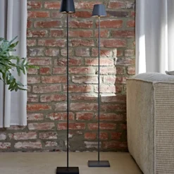 LED-Akku-Stehleuchte Nuindie IP54 120 cm rund USB-C schwarz