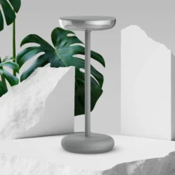 LED-Akku-Terrassenleuchte Pasi, Höhe 26 cm Metall Touch