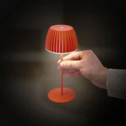 LED-Akku-Tischlampe Brilo unplugged Riffle, 20 cm, orange