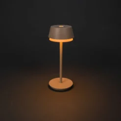 LED-Akku-Tischlampe Lyon, sandfarben, IP54, Dimmer, CCT, RGB