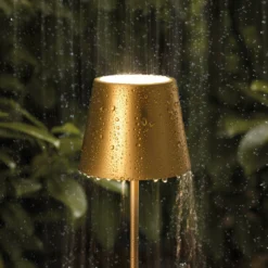LED-Akkutischlampe Nuindie mini, USB-C, gold, IP54, dimmbar