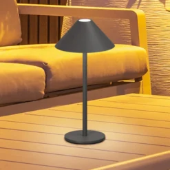 LED-Akku-Tischlampe Prato, sandgrau, Höhe 25 cm Metall, IP54