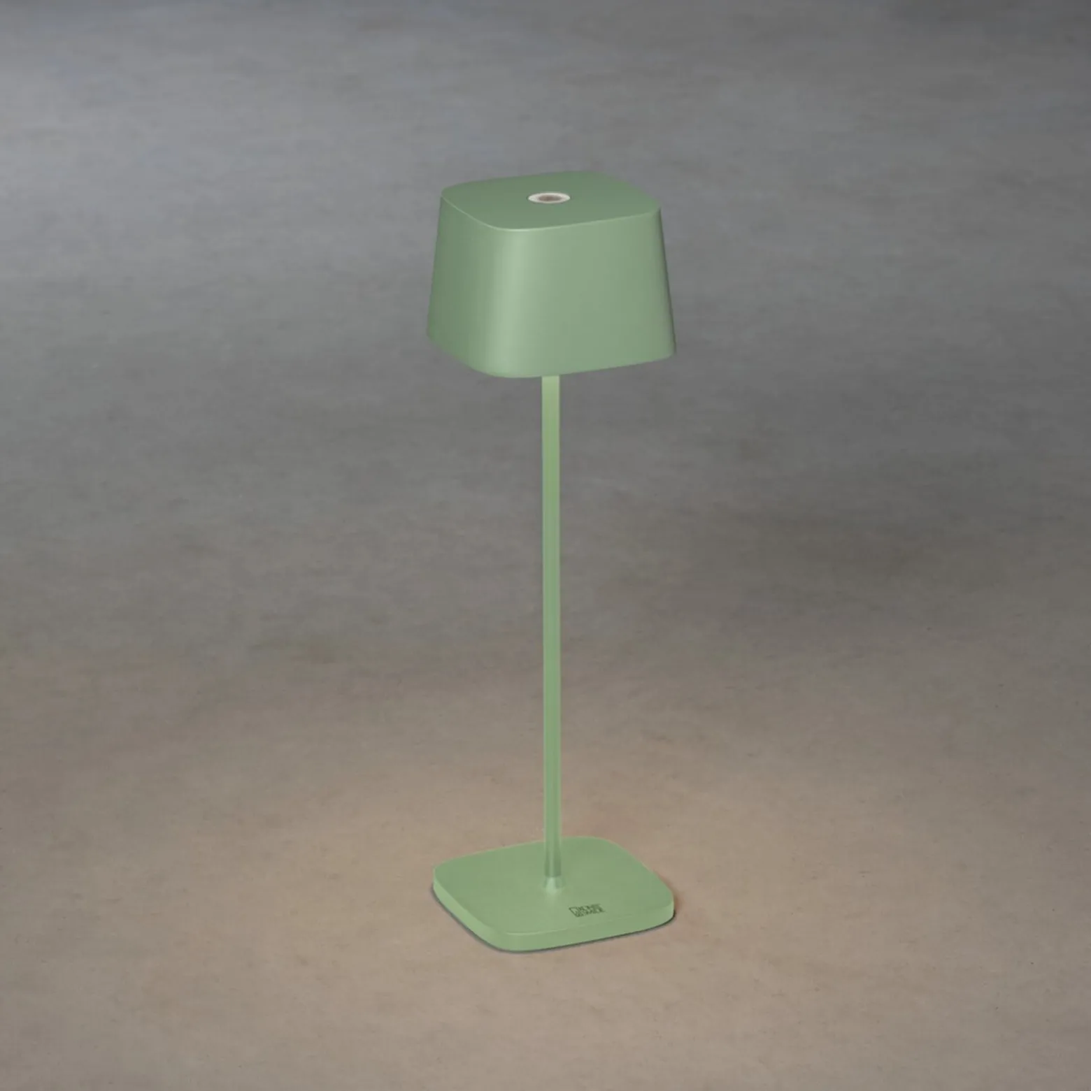 LED-Akku-Tischleuchte Capri, Höhe 36 cm, grün-grau, IP54