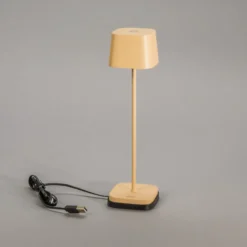 LED-Akku-Tischleuchte Capri, Höhe 25 cm, sandfarben, IP54