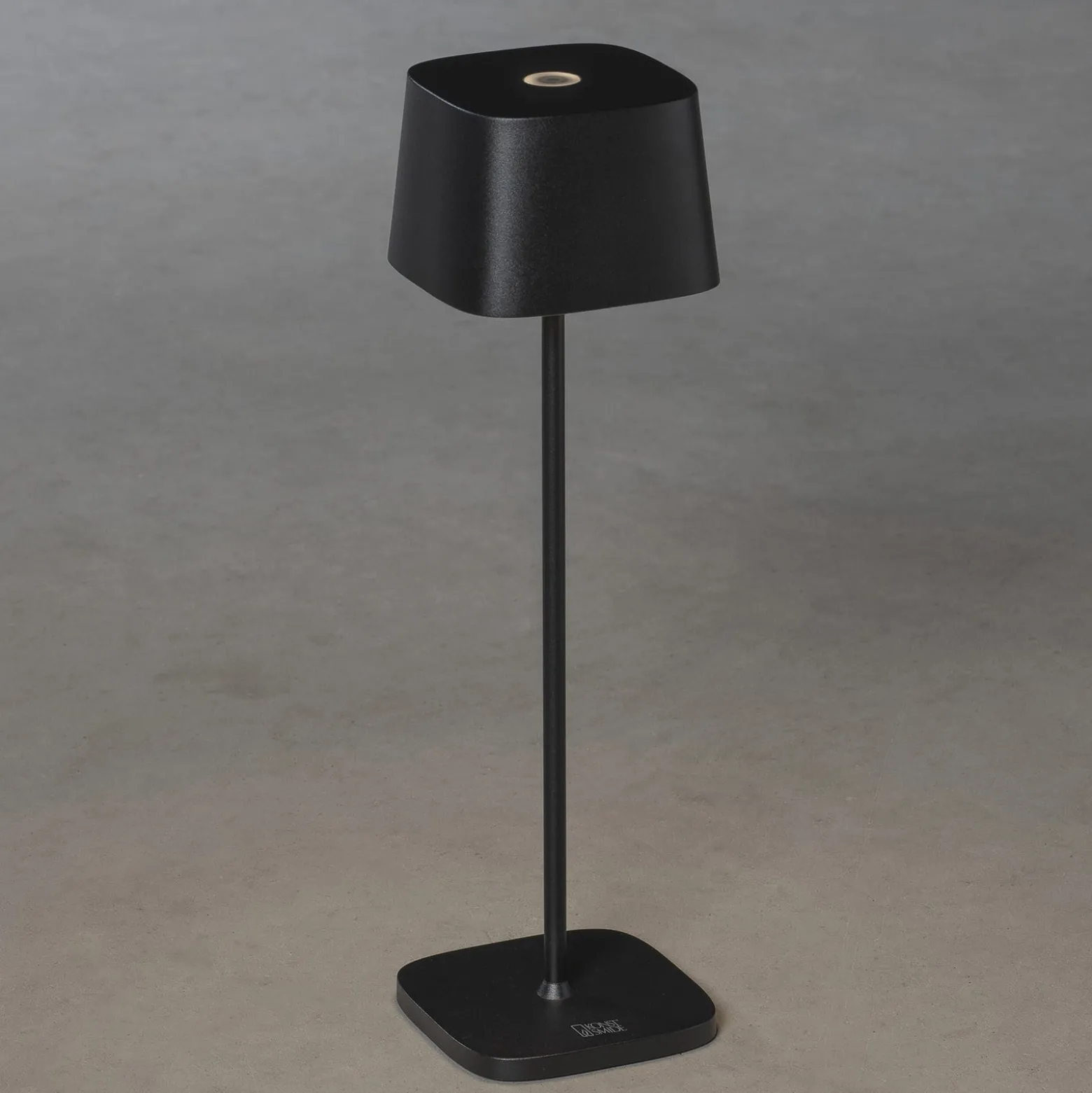 LED-Akku-Tischleuchte Capri, Höhe 36 cm, schwarz, IP54