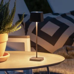 LED-Akku-Tischleuchte Capri, Höhe 25 cm, schwarz, IP54