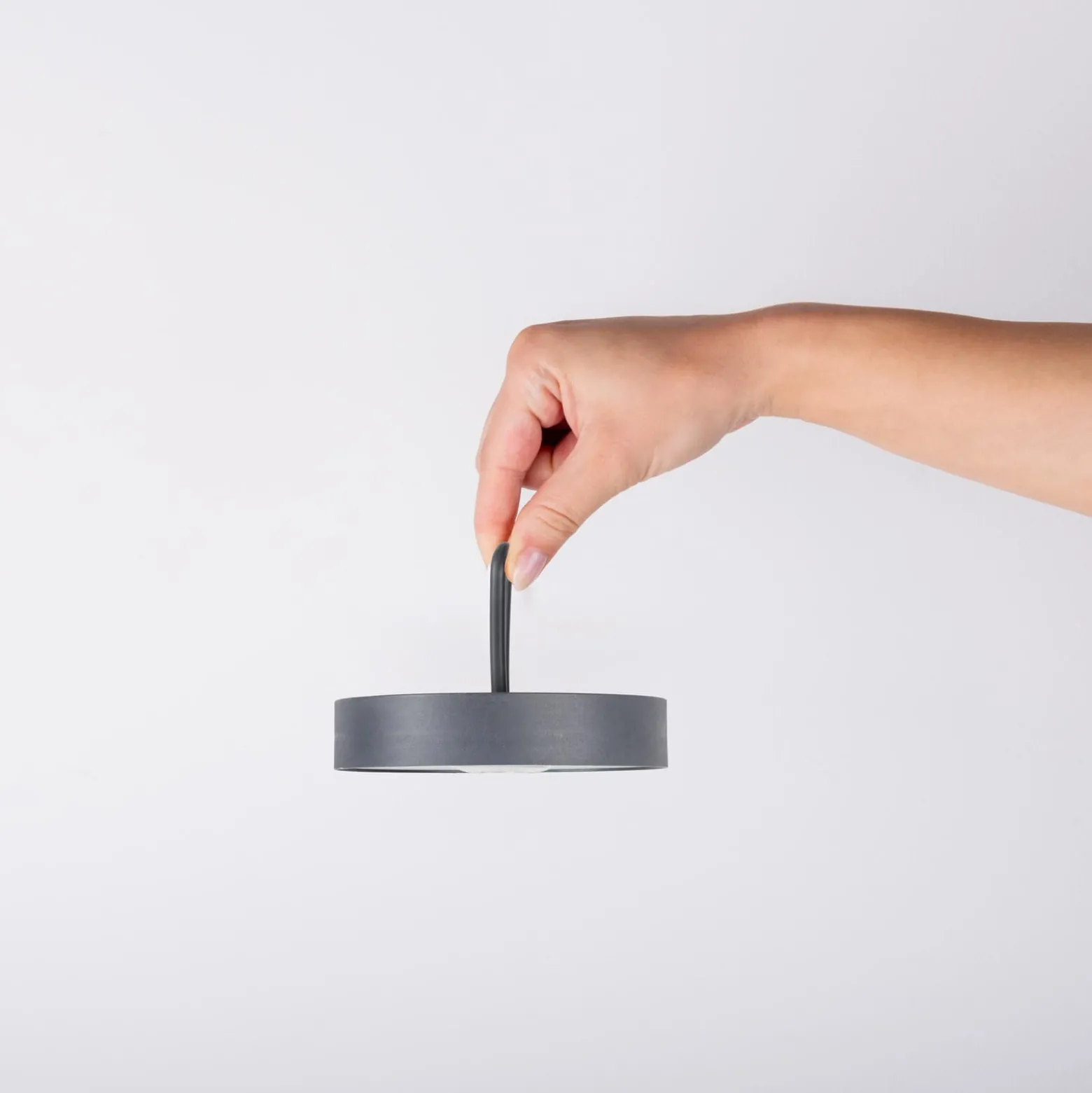 LED-Akku-Tischleuchte Ella, magnetisch, grau