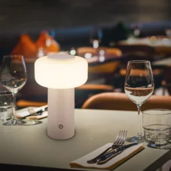 LED-Akku-Tischleuchte Juna, beige, IP44, dimmbar, 20 cm