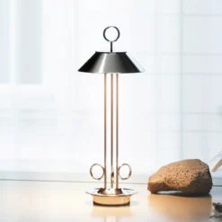 LED-Akkutischleuchte Nudiderot, chrom, Alu, IP54, dimmbar