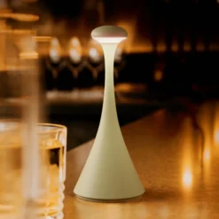 LED-Akkutischleuchte Nudrop mini, salbeigrün, IP54, dimmbar