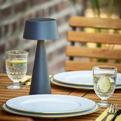 LED-Akku-Tischleuchte Solino, graphit, Solar/USB, 26 cm IP44