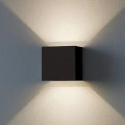 LED-Außenwandlampe Calpino 3, schwarz, Breite 10 cm, 2-flg.