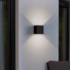 LED-Außenwandlampe Calpino 3, schwarz, Breite 10 cm, 2-flg.