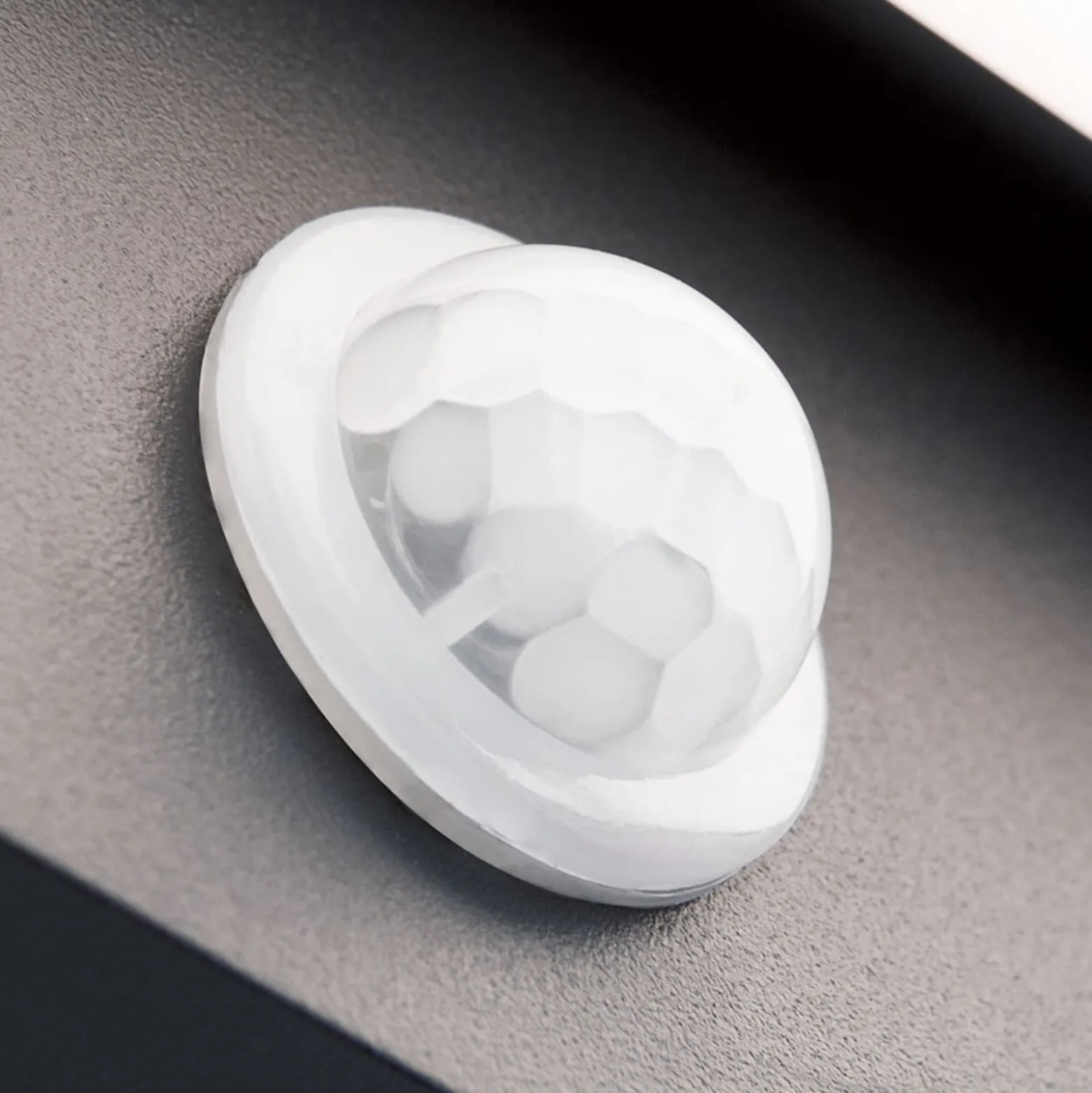 LED-Außenwandlampe Ginger, Sensor, anthrazit, IP54