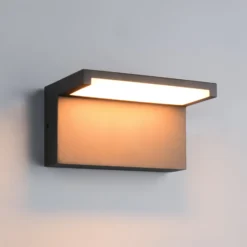 LED-Außenwandlampe Ravi, anthrazit, Breite 18 cm Metall IP65