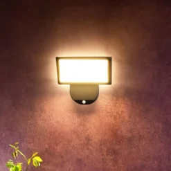 LED-Außenwandleuchte Alkes L mit Sensor, 30 cm