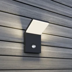 LED-Außenwandleuchte Nevio, Metall, anthrazit, Sensor