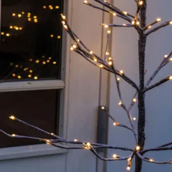 LED-Baum Alex im verschneiten Look, Höhe 120 cm