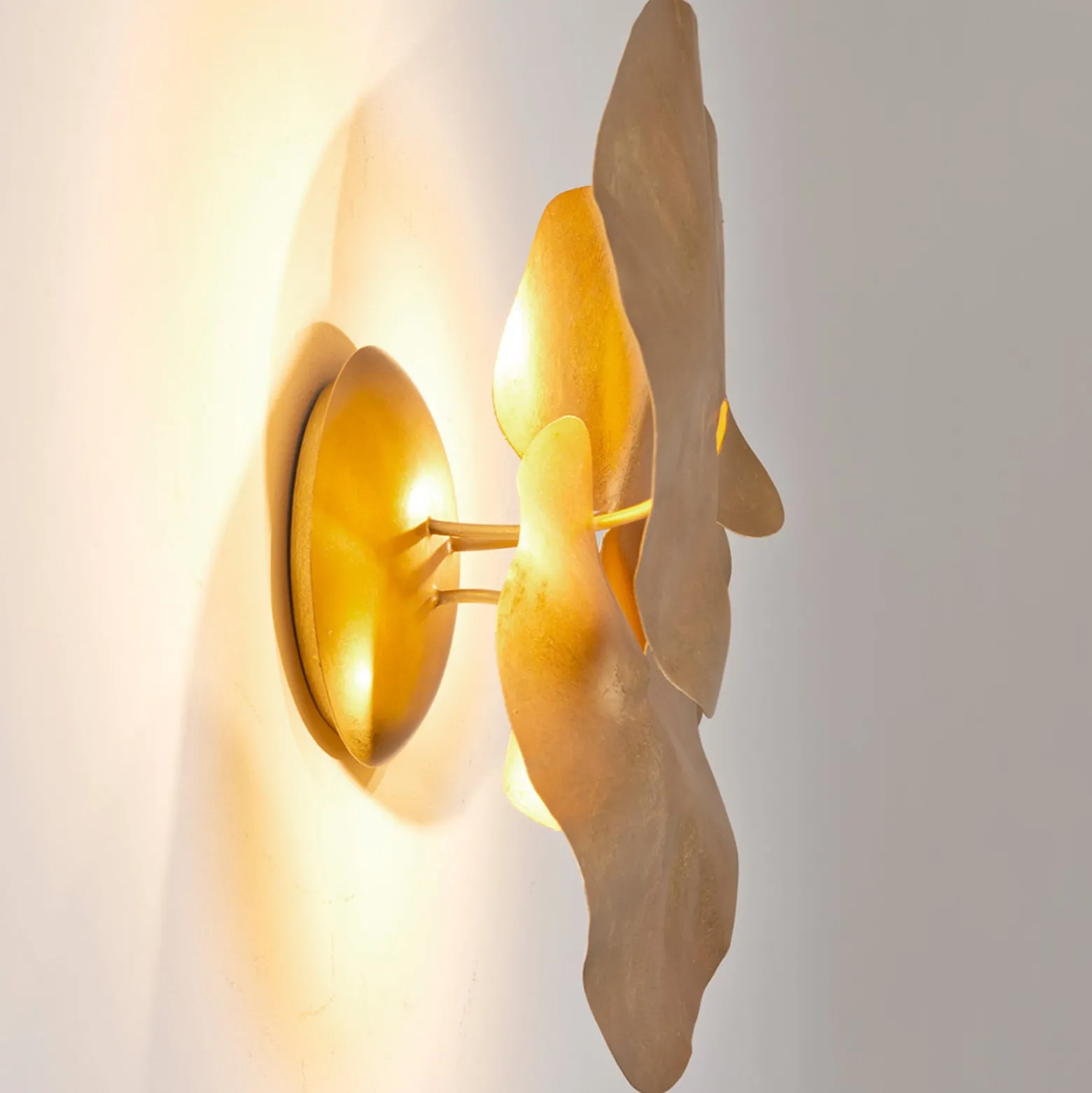 LED-Deckenlampe Controversia