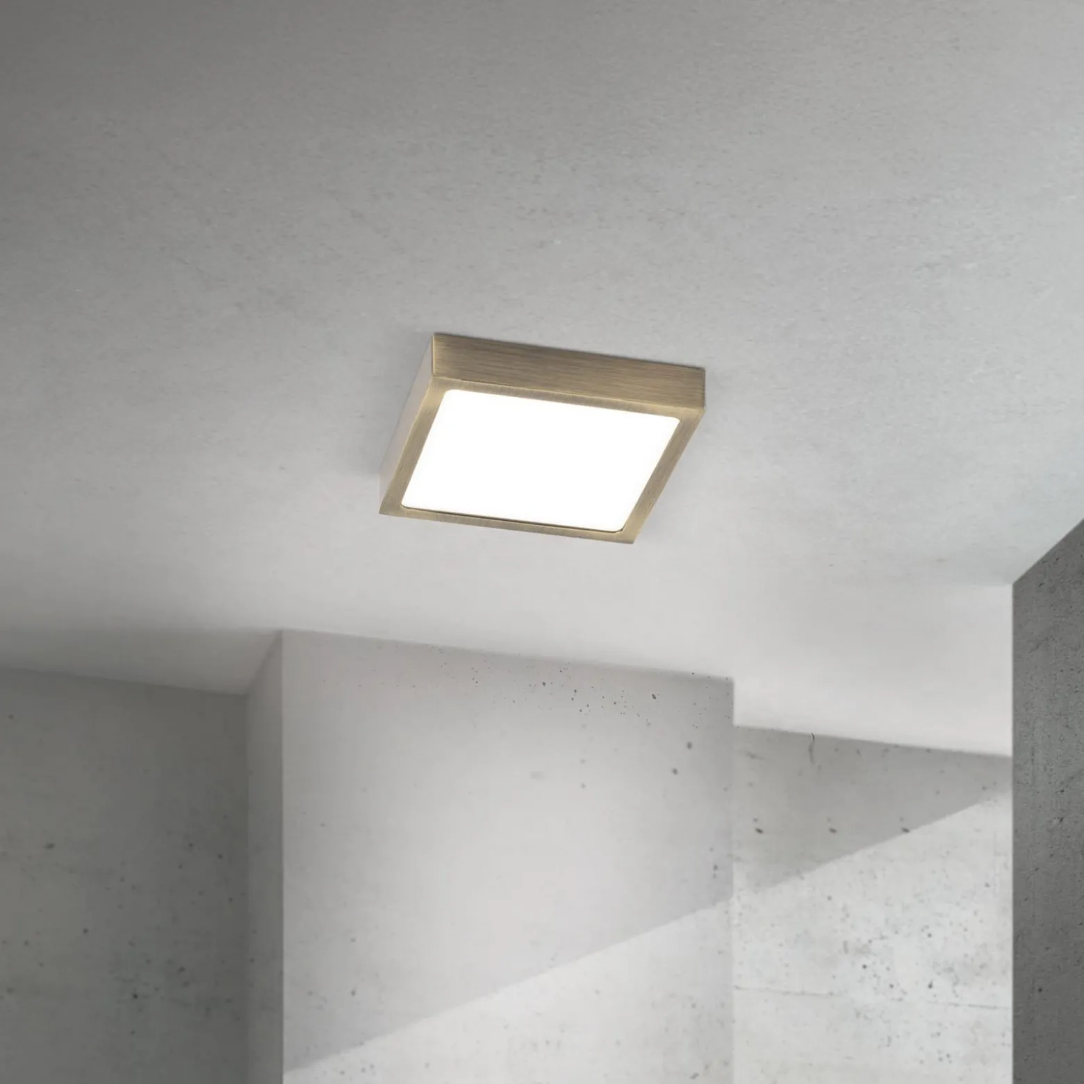 LED-Deckenlampe Disc, messingfarben antik, Länge 14 cm, CCT