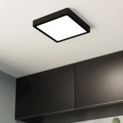 LED-Deckenlampe Fueva 5 IP44 3000K schwarz 21x21cm