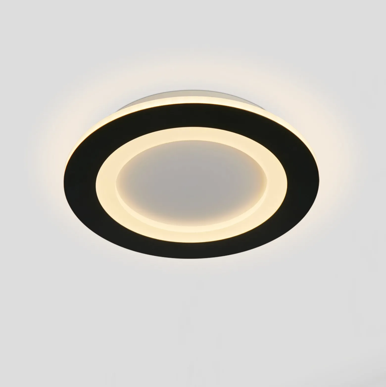 LED-Deckenlampe Ringo, Ø 25 cm, schwarz/weiß Eisen/Acryl CCT