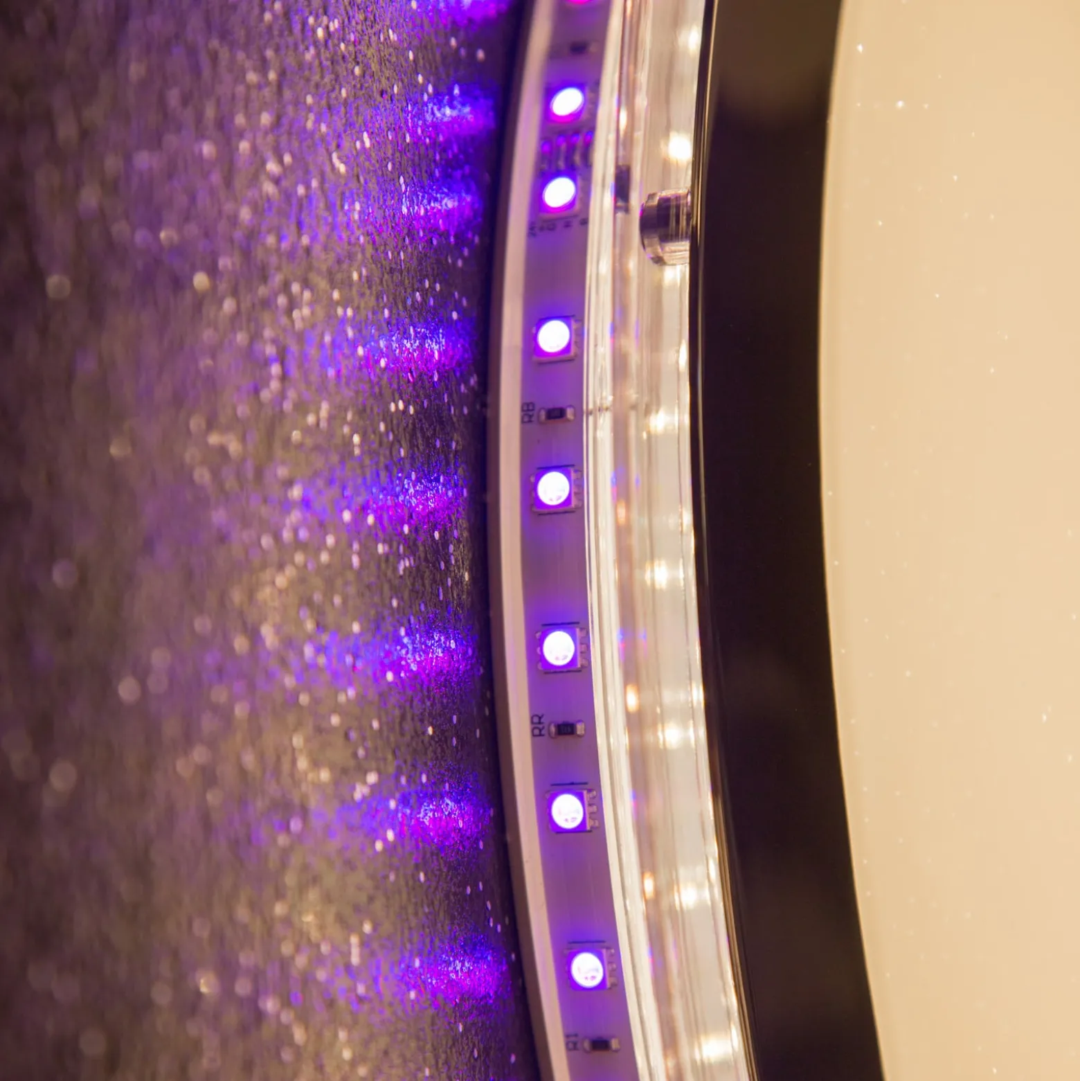 LED-Deckenleuchte Nicole II mit Fernbedienung