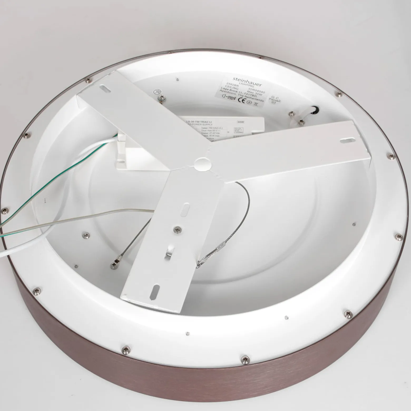 LED-Deckenleuchte Ringlede, 2.700 K, Ø 48 cm, bronze, Metall