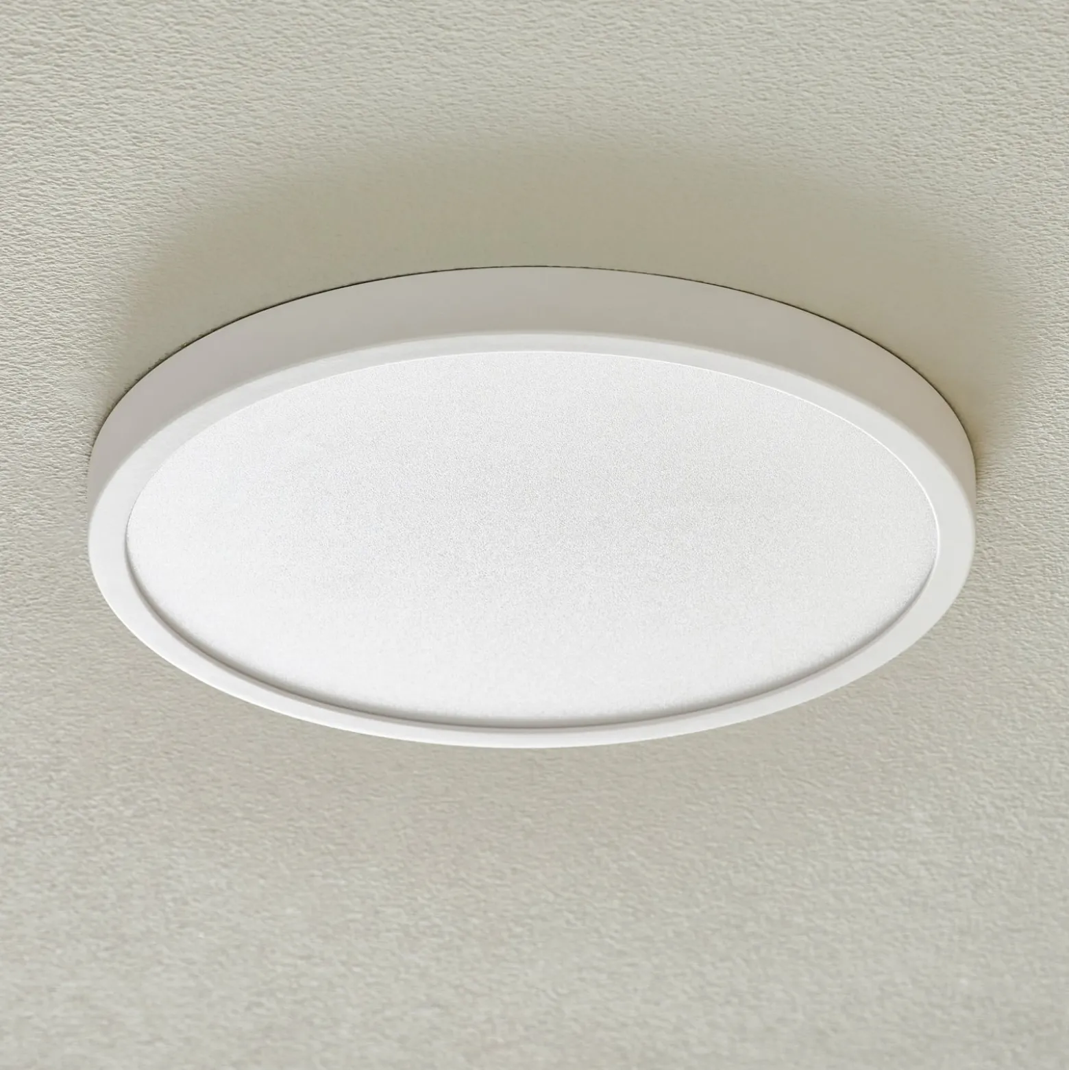 LED-Deckenleuchte Vika, rund, weiß, Ø 30cm