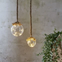 LED-Dekorationsleuchte Jutta, Glaskugel Ø 10 cm